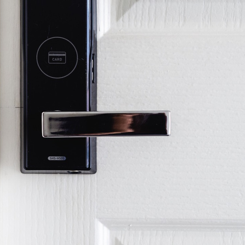 SmartLock Pro 3000